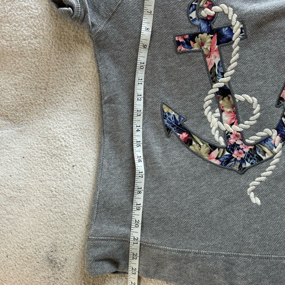 J Crew short sleeve sweatshirt with floral anchor EUC - Picture 8 of 8